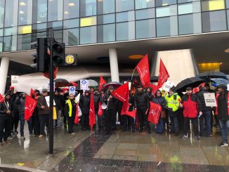Unite picket line outside TFL