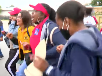 Clover workers demonstrate