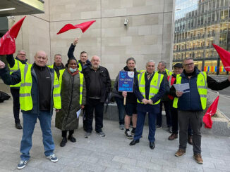 Construction workers support Barts SERCO workers